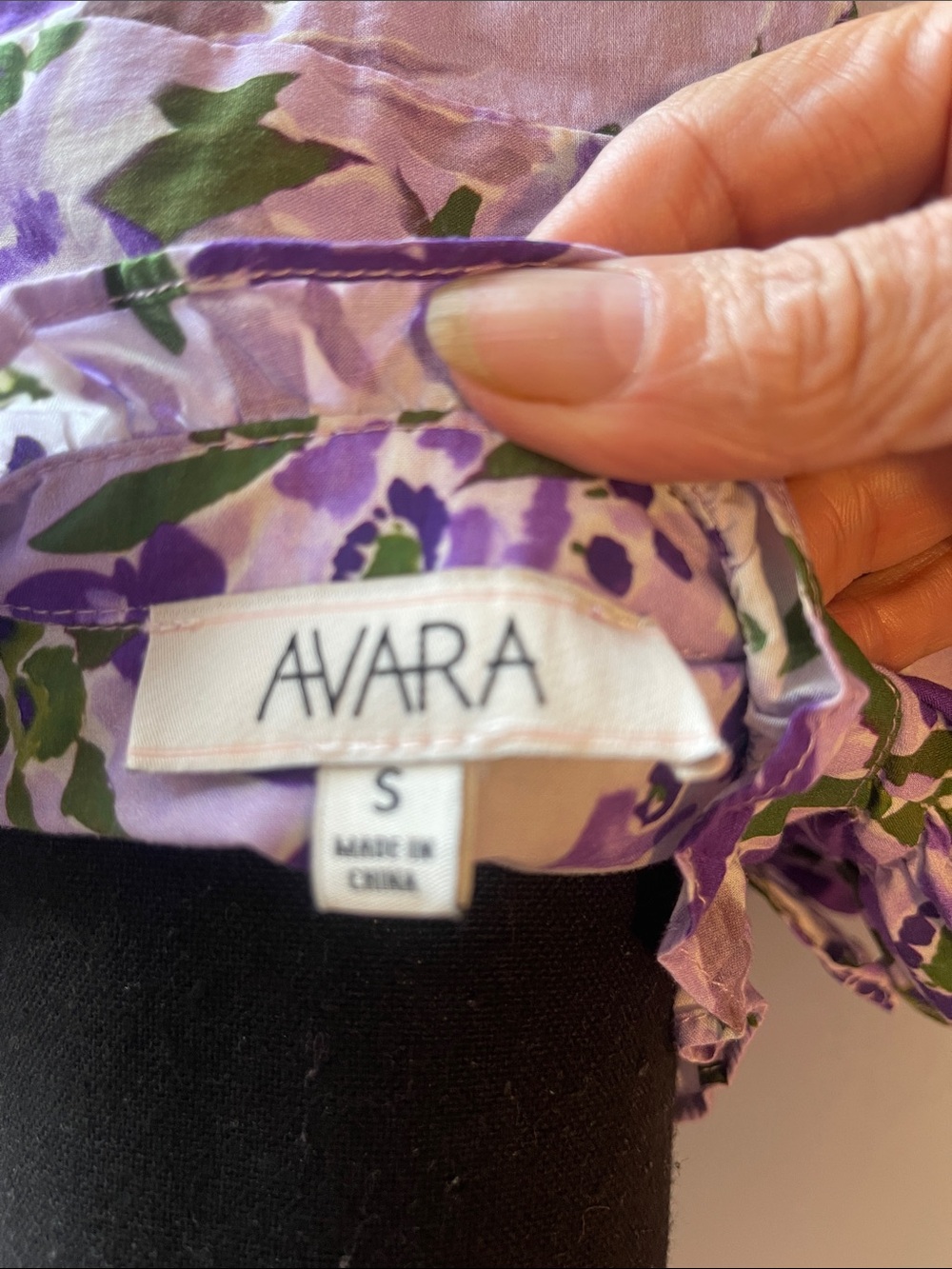 Avara  Ruffle Button-Front Top in Lavender - Picture 3 of 6